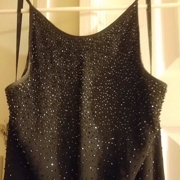 Dress - Picture 5 of 5